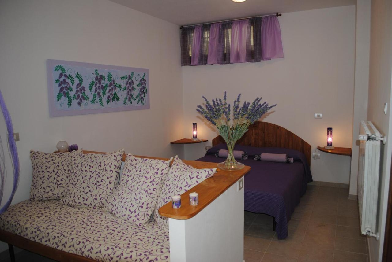 Segni E Impronta Bed and Breakfast Finale Ligure Værelse billede